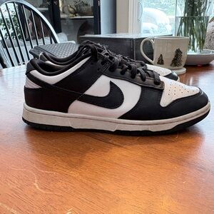 Nike Black and White Athletic Shoes